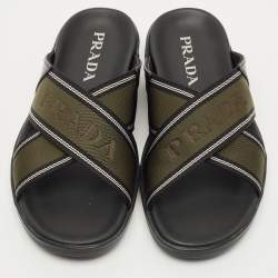 Pre Owned صندل سلايد برادا جلد وكانفس أخضر/أسود سيور متعاكسة بشريط لوغو مقاس 42
