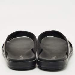 Pre Owned صندل سلايد برادا جلد وكانفس أخضر/أسود سيور متعاكسة بشريط لوغو مقاس 42