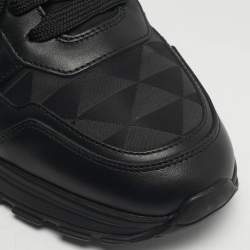 Pre Owned حذاء رياضي برادا براكس نايلون وجلد أسود منخفض من أعلى مقاس 42