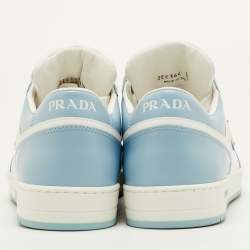 مملوكة مسبقًا حذاء رياضي برادا جلد أبيض/أزرق داونتاون بعنق قصير مقاس 41
