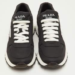 Pre Owned حذاء رياضي برادا براكس جلد أسود منخفض من أعلى مقاس 43