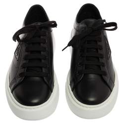 Pre Owned Prada Black Leather Low Top Sneakers Size 41