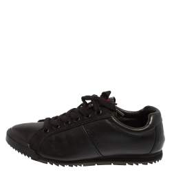 مملوكة مسبقًا Prada Sport Black Leather And Suede Low Top Sneakers Size 40.5
