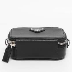 مملوكة مسبقًا Prada Black Leather Travel Mini Strap Pouch 