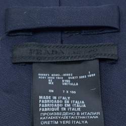 مملوكة مسبقًا Prada Navy Blue Logo Re-Nylon Gabardine Slim Tie 