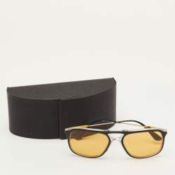 Pre Owned نظارة شمسية برادا مربعة SPR 06V سوداء/ صفراء