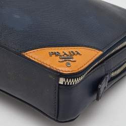 مملوكة مسبقًا حقيبة كلتش معصم برادا جلد سافيانيو أزرق كحلي