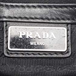 مملوكة مسبقًا حقيبة كلتش معصم برادا جلد سافيانيو أزرق كحلي