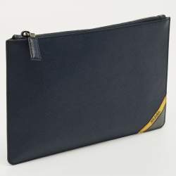 مملوكة مسبقًا Prada Navy Blue Saffiano Leather Flat Zip Pouch