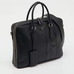 مملوكة مسبقًا حقيبة مستندات سفر برادا جلد سافيانو أسود ومضغوط بتنقش التمساح