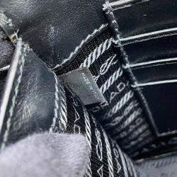 Pre Owned حقيبة كلاتش برادا جلد سافيانو أسود