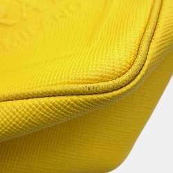 مملوكة مسبقًا Prada Triangle Shoulder Bag Yellow Saffiano Leatherleather