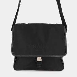 مملوكة مسبقًا Prada Messenger Bag Black Nylon