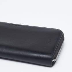 Pre Owned Prada Black Saffiano Leather Travel Zip Around Wallet