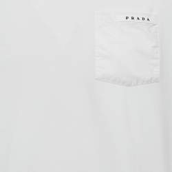 Pre Owned تي شيرت برادا قطني أبيض بتفاصيل الشعار مقاس كبير