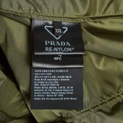 مملوكة مسبقًا جاكيت برادا صناعي أخضر عسكري بغطاء رأس مقاس كبير جداً جداً (اكسترا اكسترا لارج)