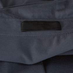 Pre Owned تي شيرت بولو برادا جيب مزين قطن رصاصي مقاس وسط (ميديوم)