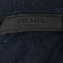 Pre Owned تي شيرت برادا قطن أزرق كحلي بأكمام قصيرة رقبة حرف في مقاس كبير جدًا - إكس لارج