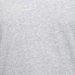 Pre Owned تي شيرت برادا قطن رصاصي بأكمام قصيرة رقبة حرف في مقاس كبير جدًا - إكس لارج