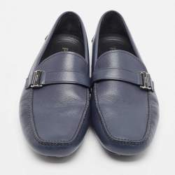 مملوكة مسبقًا Prada Navy Blue Leather Buckle Detailing Loafers Size 45.5