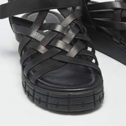 Pre Owned Prada Black Leather Gladiator Flat Sandals Size 40