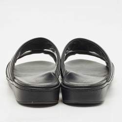 Pre Owned Prada Black Saffiano Leather Buckle Slide Flat Sandals Size 41