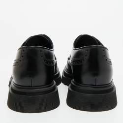 مملوكة مسبقًا حذاء برادا أوكسفورد جلد أسود بأربطة مقاس 41