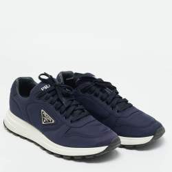 مملوكة مسبقًا Prada Prax 01 Size 44.5 Navy Blue Nylon Lace Up Sneakers
