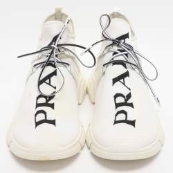 مملوكة مسبقًا حذاء رياضي برادا قماش محبوك أبيض منخفض من أعلى مقاس 42