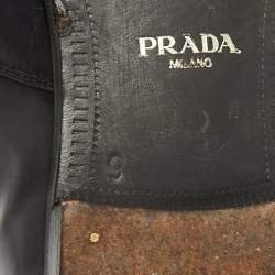 مملوكة مسبقًا حذاء لوفرز برادا بشراريب جلد رمادي مقاس 43