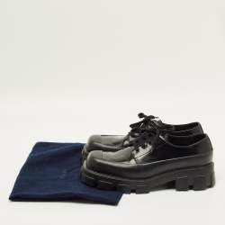 مملوكة مسبقًا Prada Monolith Size 44 Black Leather and Rubber Loafers