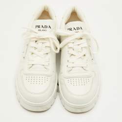 مملوكة مسبقًا Prada Size 41.5 White Leather Low Top Sneakers