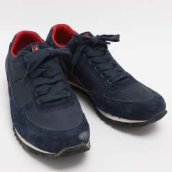 مملوكة مسبقًا حذاء رياضي برادا نسيج نايلون وزوج أحذية سفلية من العلوي أزرق مقاس 42