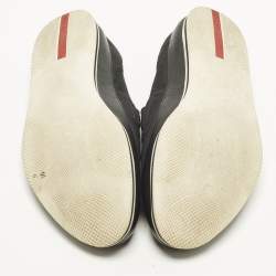 Pre Owned حذاء سهل الارتداء برادا كانفاس وجلد أسود مقاس 42