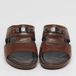 Pre Owned صندل برادا جلد بني بحزام مزدوج مقاس 42