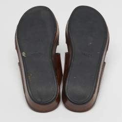 Pre Owned صندل برادا جلد بني بحزام مزدوج مقاس 42