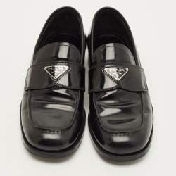 Pre Owned Prada Glossy Size 42 Black Leather Penny Loafers