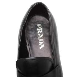 Pre Owned حذاء بيني لوفرز برادا جلد أسود مقاس 44