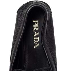 Pre Owned حذاء لوفر برادا درايفر جلد أسود مقاس 42.5