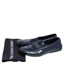 مملوكة مسبقًا حذاء لوفرزبرادا جلد أزرق سليب أون مقاس 41