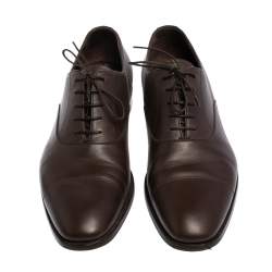 مملوكة مسبقًا حذاء أوكسفورد برادا جلد بني برباط مقاس 43