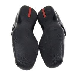 مملوكة مسبقًا حذاء لوفرز برادا جلد أسود مزين إبزيم سليب أون مقاس 44