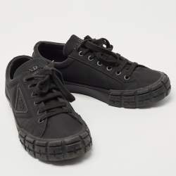 Prada Black Nylon Wheel Cassetta Low Top Sneakers Size 42.5