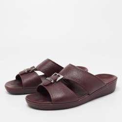 Pre Owned Prada Burgundy Saffiano Leather Buckle Slide Sandals Size 43.5