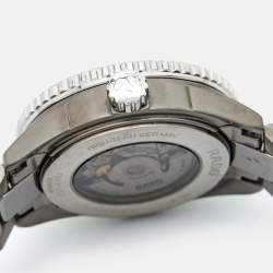 Rado Blue Plasma High-Tech Ceramic Titanium Stainless Steel Captain Cook R32128202 Men's Wristwatch 43 mm