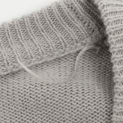 Pre Owned ```json
[{"name": "Roberto Cavalli Tri Color Rib Knit Cardigan M", "name_ar": "كارديجان محبوك مضلع بثلاثة ألوان روبيرتو كافالي مقاس متوسط"}]
```