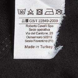 Pre Owned تي شيرت روبيرتو كافالي أسود بطبعة ثعبان شعار طاقية مقاس صغير