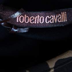 مملوكة مسبقًا تي شيرت روبرتو كافالي رقبة حرف في قطن مطبوع بيج داكن مقاس متوسط