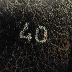 مملوكة مسبقًا حذاء رياضي روبرتو كافالي سليب أون جلد ذهبي مبطن مزخرف مقاس 38