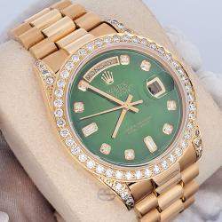 Rolex Custom Green  Diamonds 18k Yellow Gold President Day-Date   Automatic Men's Wristwatch 36mm